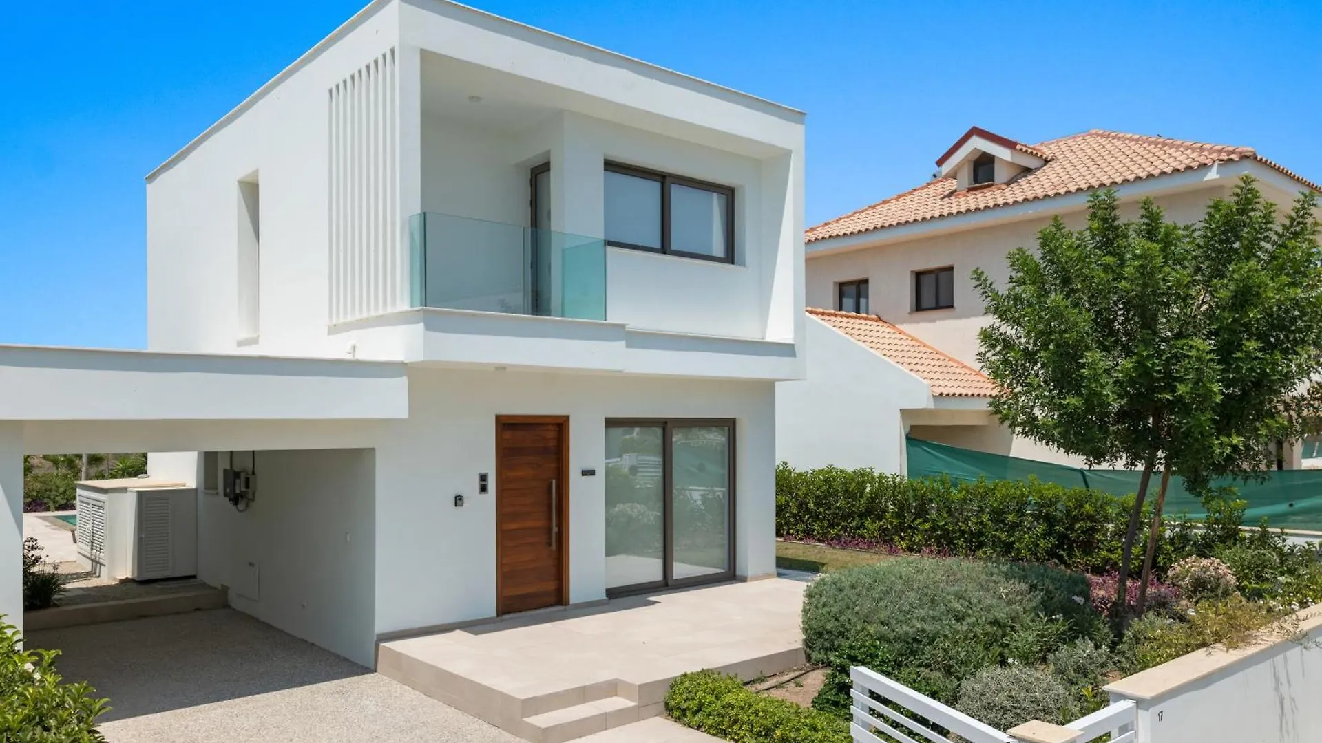 Serenity Waves Villa 17 Larnaca